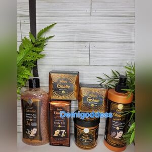 6 In 1 Goldie Skincare Moisturizer